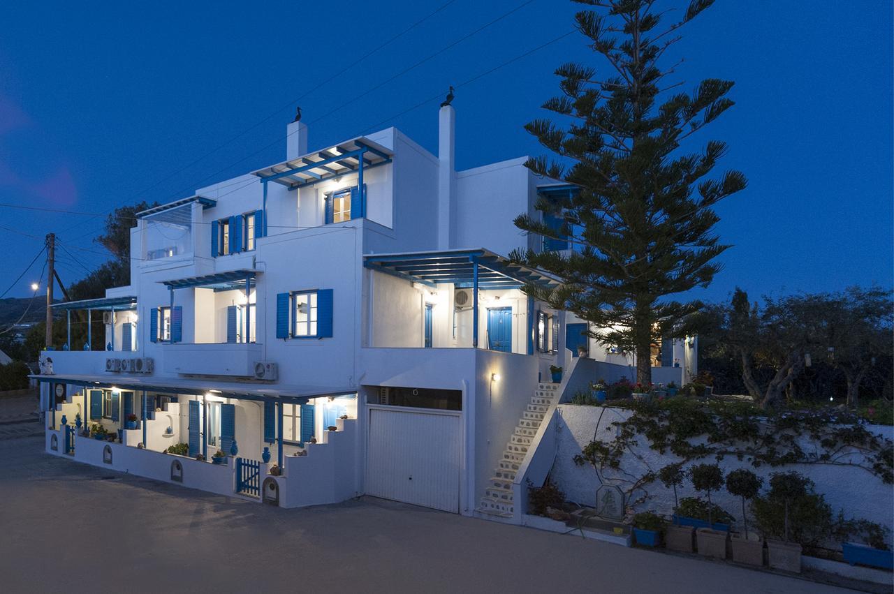 Helen'S Minimal Studios & Apartments Alikí Екстериор снимка